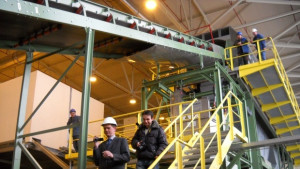 Заради инфлацията дават още пари на завода за боклук