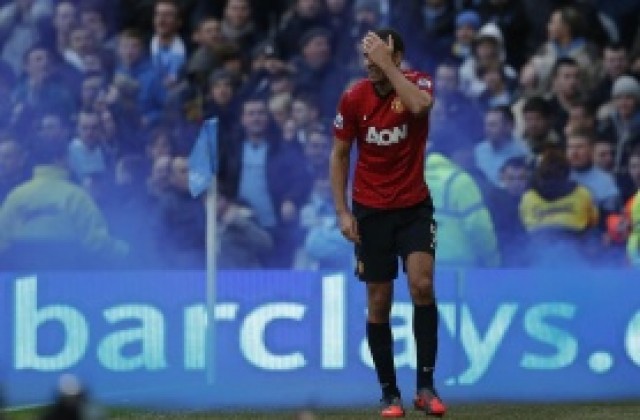 Гарет Бари обвинен за обида на съдията на мача Сити – Юнайтед