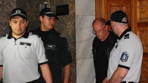 Отлагат делото срещу английския педофил бил нередовно призован