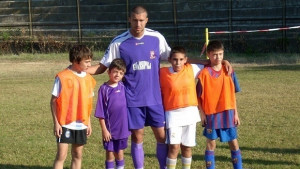 Футболна академия от Лестър иска да работи с школата на