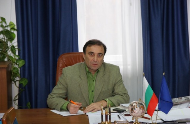 Николай Грозев номиниран за Кмет на 2012 г.