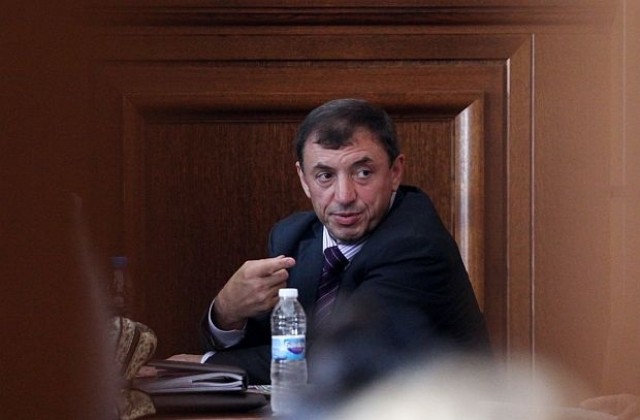 Съдът пусна Алексей Петров под домашен арест
