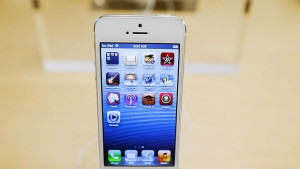 В Китай официално започна продажбата на iPhone 5