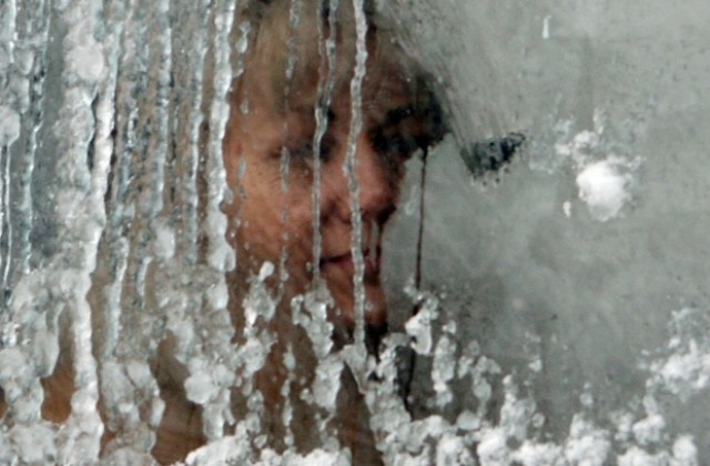 Мразовита сутрин, минус 10 градуса в Свищов