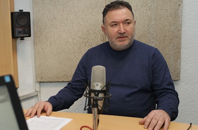 СДС се чисти от псевдоелитите, твърди Емил Кабаиванов