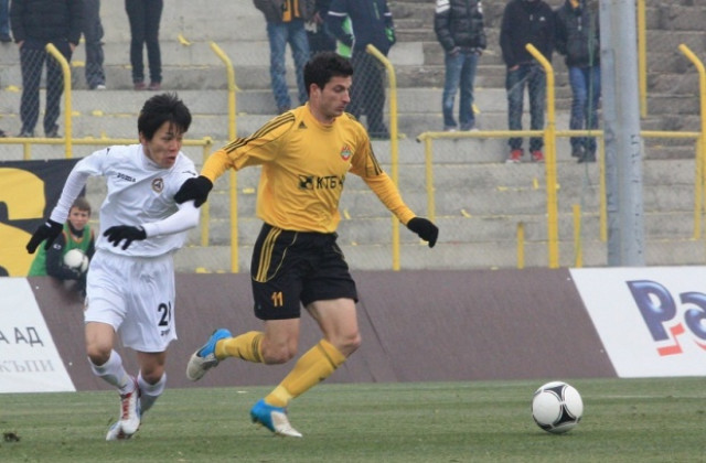 Славия отново победи Ботев и се класира за четвъртфиналите