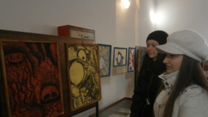 Слънчеви отражения в Природозащитен център Натура