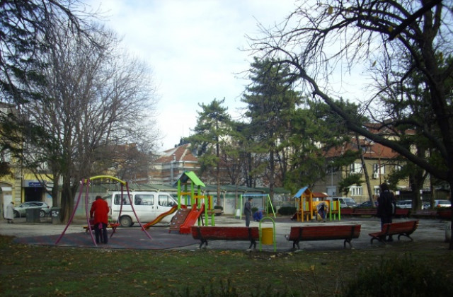 40 детски площадки ще бъдат изградени в Русе догодина