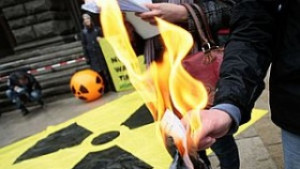 Зелените изгориха подписите за регистрация в кампанията за референдума