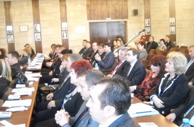 Съветниците от Добрич се събират на последното за 2012г. заседание