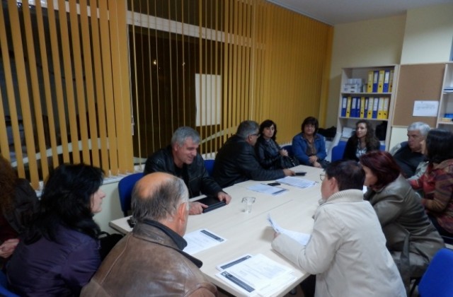 11 нови договора са подписани по оперативните програми в областта