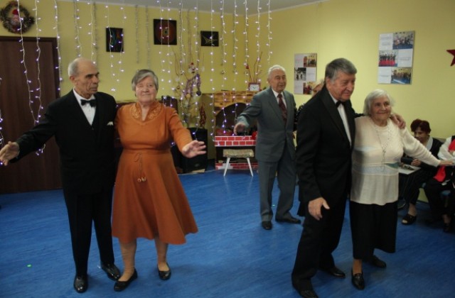 Домът за стари хора сбъдва мечти на свои обитатели