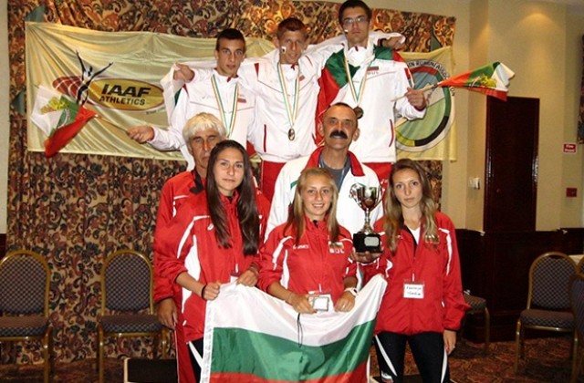 Мездренски лекоатлети удостоени със Спортен Икар