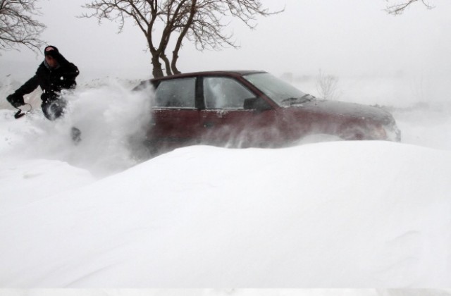 Затвориха автомагистрала Хемус към София