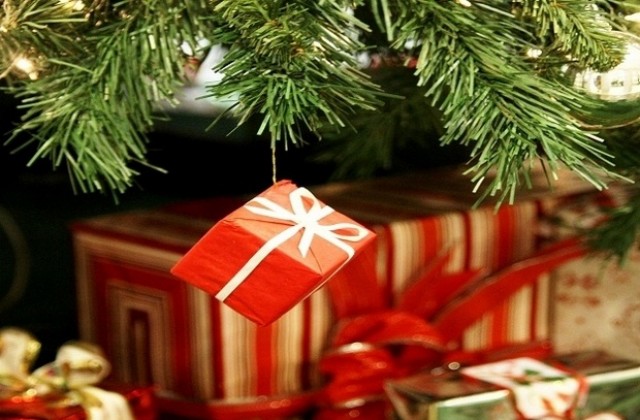 Кметът на Брестовец уважи коледното тържество на децата