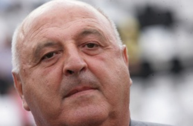 Венци Стефанов: Ако дойде по-добра оферта от тази на Домусчиев, ще я приемем