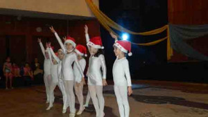 Формациите на Младежки дом Враца с коледни концерти