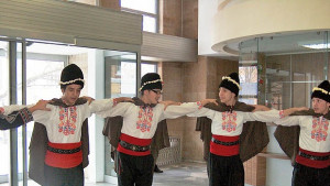 Kоледари благословиха Областна администрация