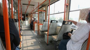 Помалко градски транспорт на Коледа паркираме безплатно в центъра