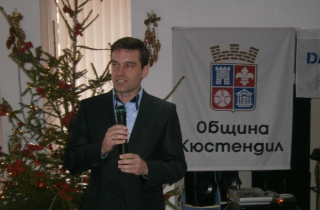 Областният управител уважи Спортист на Кюстендил 2012