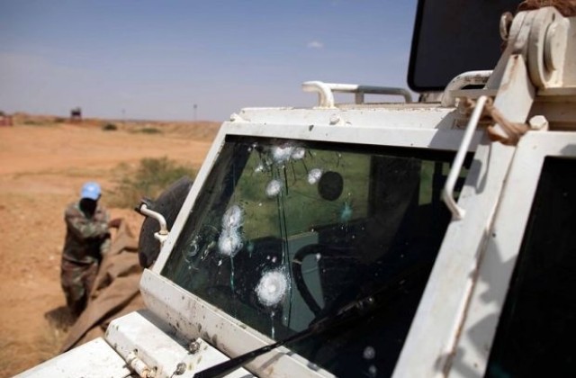 Войник от „Сините каски”  застреля трима колеги в Дарфур
