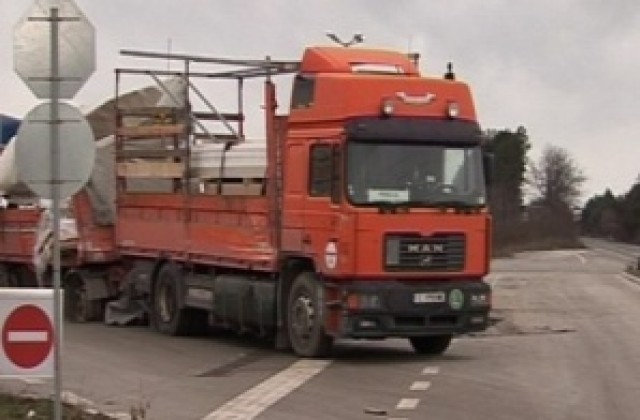 Без тежки камиони по пътищата за празниците