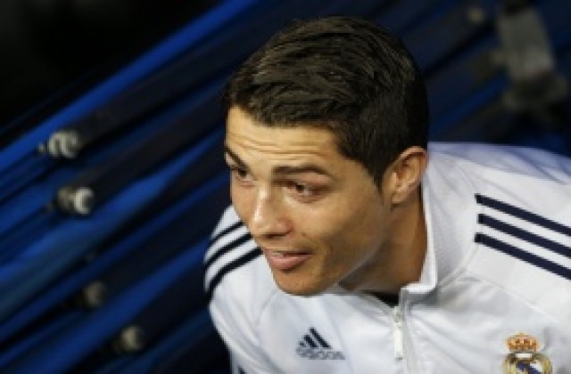 Евра: Роналдо трябва да бележи сам, а Меси има Шави и Иниеста