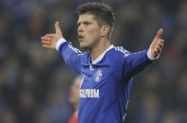 Хунтелаар остава в Шалке до 2015 година