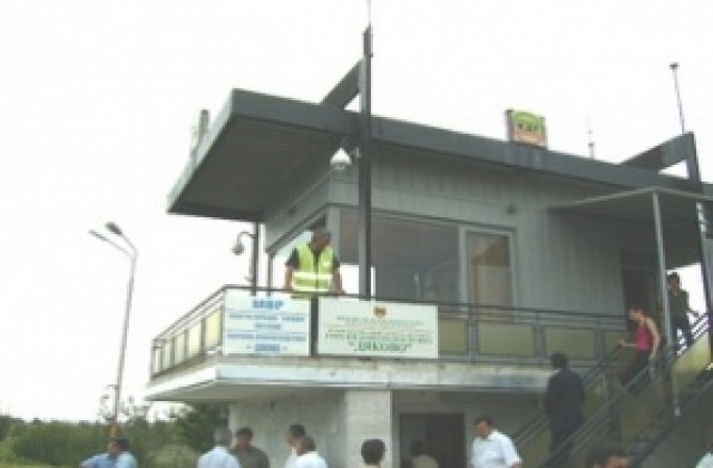 Хванаха двама да шофират след употреба на наркотични вещества