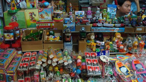 Видеоиграчките трябва да са с напрежение до 24V