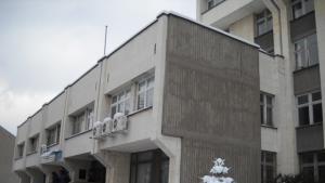 Задържаха двама криминално проявени за кражба на катализатор