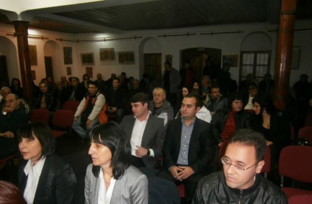 Движение България на гражданите- Кюстендил помогна на болно дете