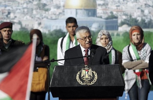 Махмуд Абас отново заплаши да разпусне Палестинската власт
