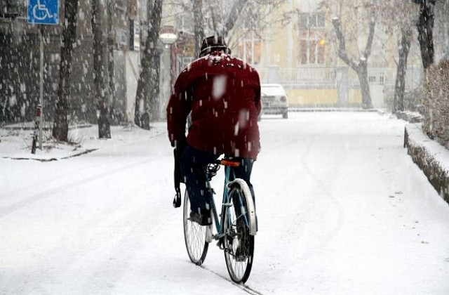 Обявиха жълт код заради силен вятър