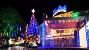 Повече от 40 години силистренци посрещат Новата година на площада