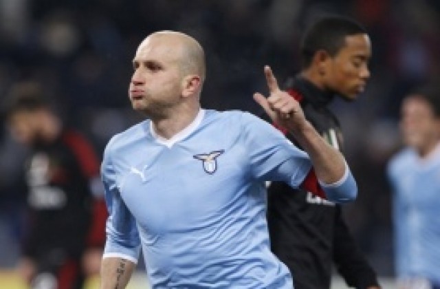 Роки все още не е играч на Интер