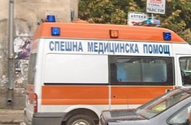 Мъж остана без ръка след инцидент с бомбички в Пловдив