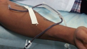 Пациент с левкемия чака помощ от кръводарители