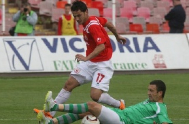 Стефан Генов: Локо Пд е на етап преговори с Четин Садула