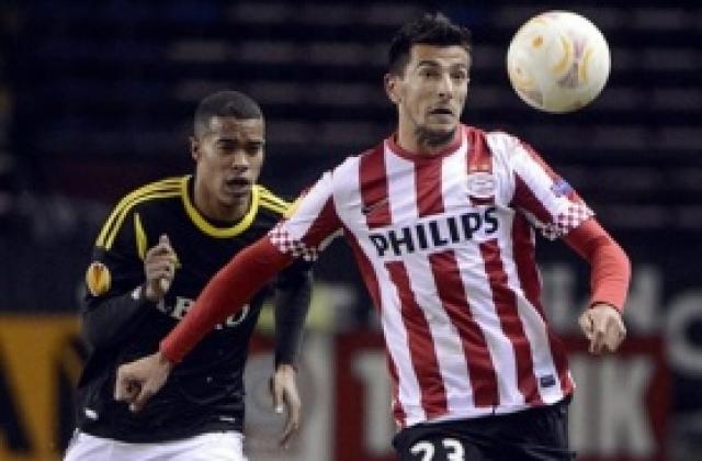 В Италия: Торино готви „истински хит“ - преговаря с ПСВ за Манолев