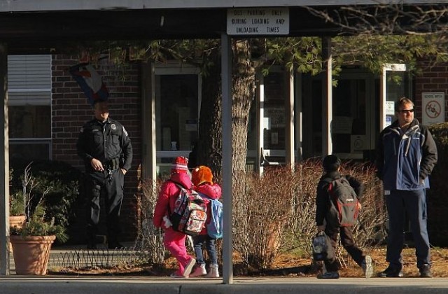 Разбиха голяма педофилска мрежа, 245 души са задържани