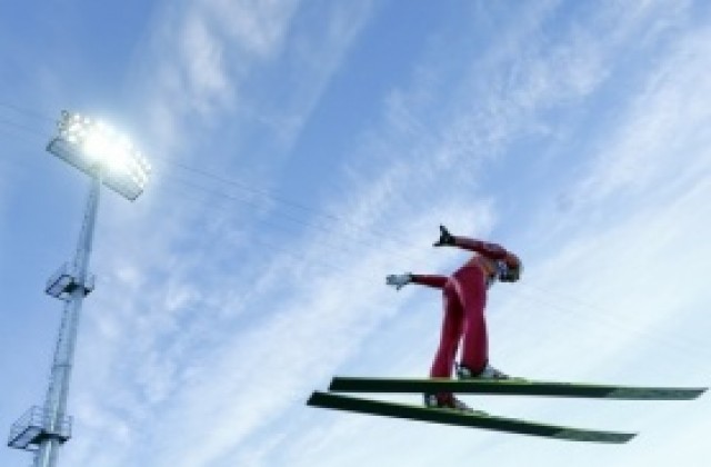 Зографски завърши на 8-о място в квалификацията за скоковете в Бишофсхофен