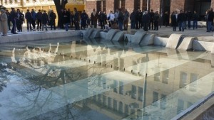 Ритуалът на Йордановден във фонтана в Сливен