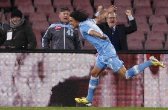 ВИДЕО: Кавани и Наполи съкрушиха Рома