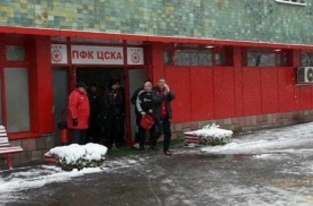 ВИДЕО: ЦСКА започна без треньор