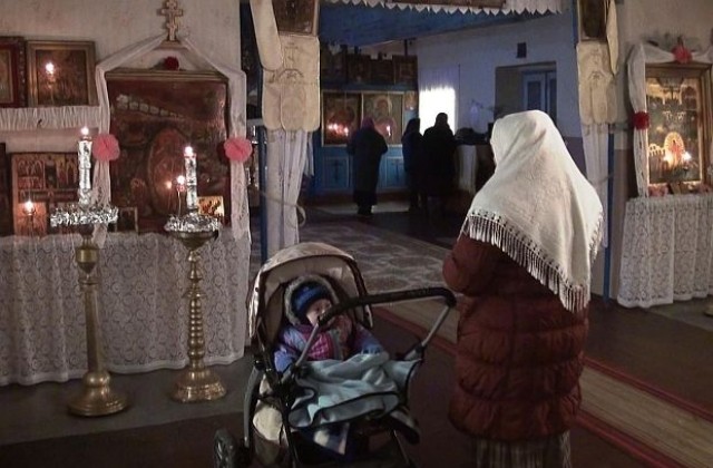Русите старообредци от силистренското село Татарица празнуват Рождество Христово