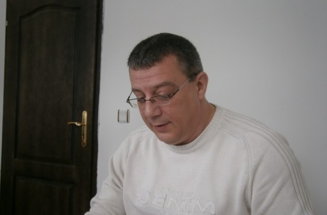 Васил Иванов, Анани Константинов и Никола Коларов са претендентите за шеф на Адвокатската колегия