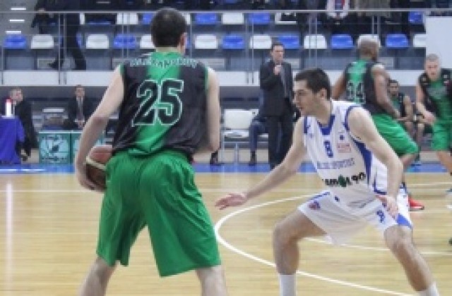 Рилецо се раздели със Станислав Славейков