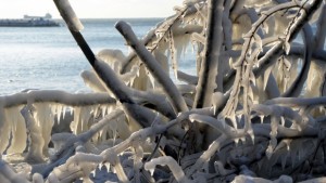 Температурите паднаха до минус 13 градуса тази сутрин