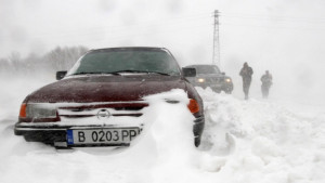Мародери дебнат в преспите